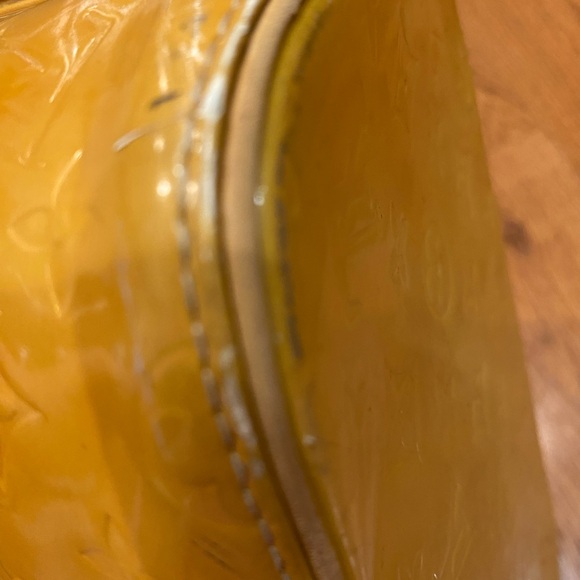 Louis Vuitton Yellow Vernis Tote - Picture 14 of 16